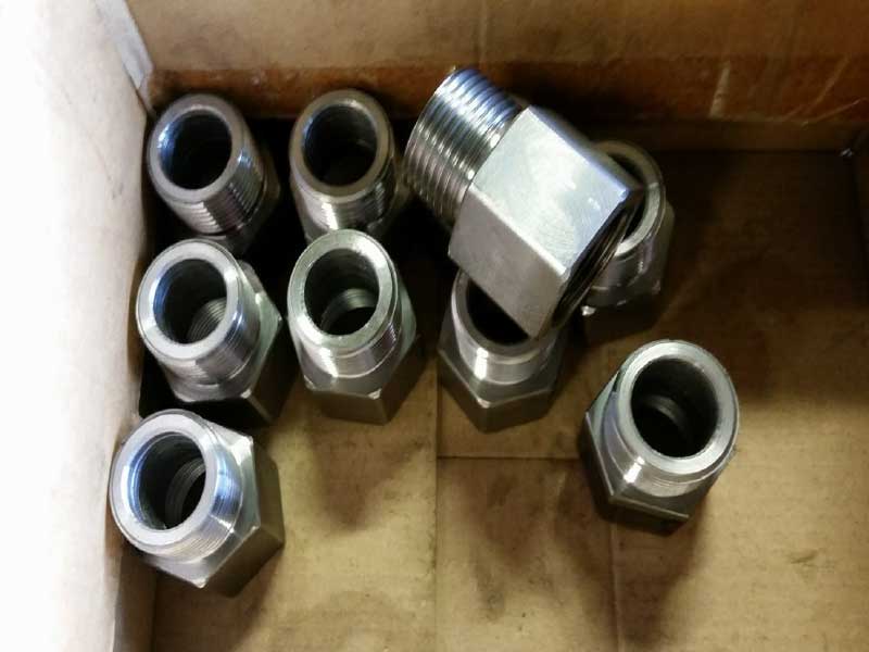 CNC dreining av gjengeoverganger